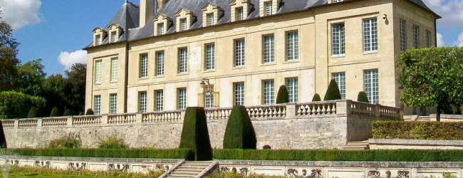 Vue du Château d'Auvers et de ses jardins